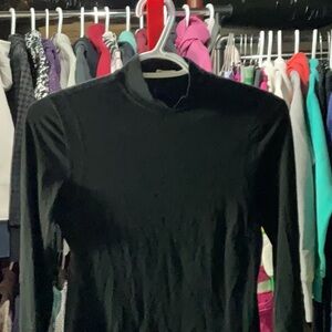 Lululemon Long Sleeve 16” P2P